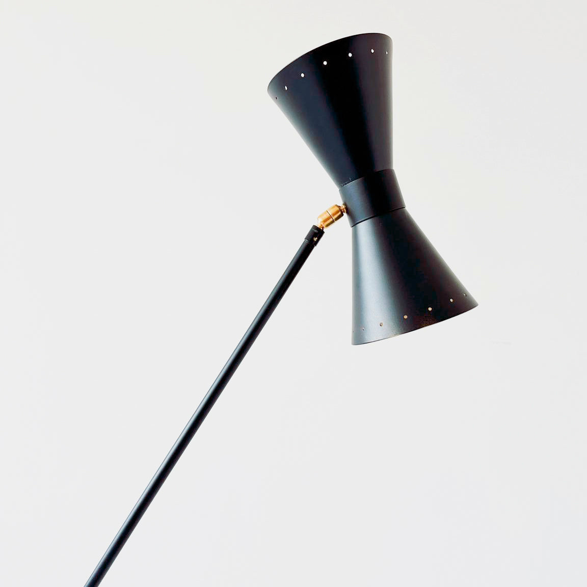 DIABLO FLOOR LAMP